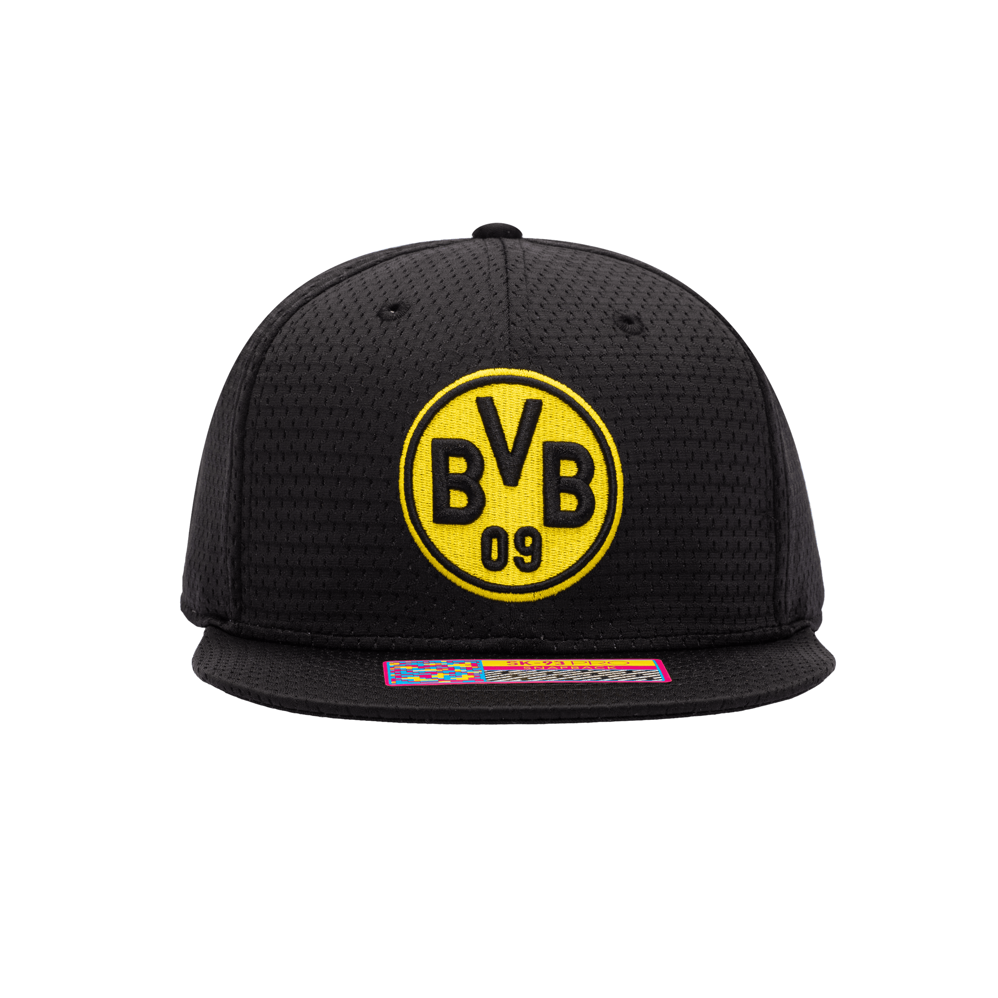 Front view of the Borussia Dortmund Practice Snapback with high structured crown, flat peak brim, and snapback closure, in Black.