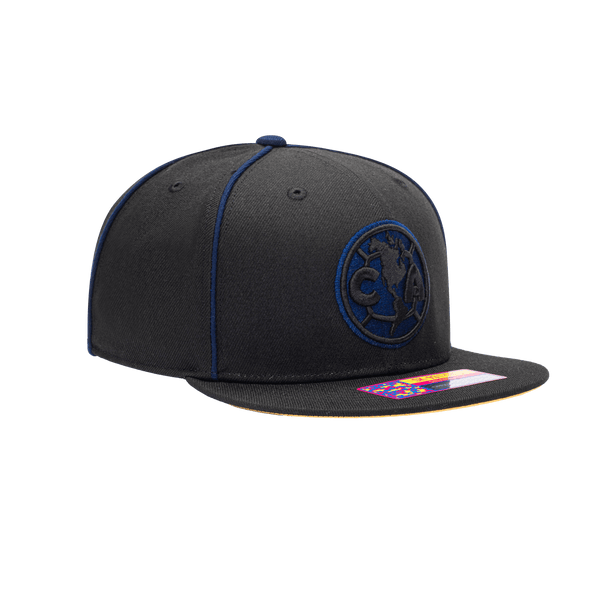 Side view of the Club America Cali Night Snapback with high crown, flat peak, and snapback closure, in black/blue.