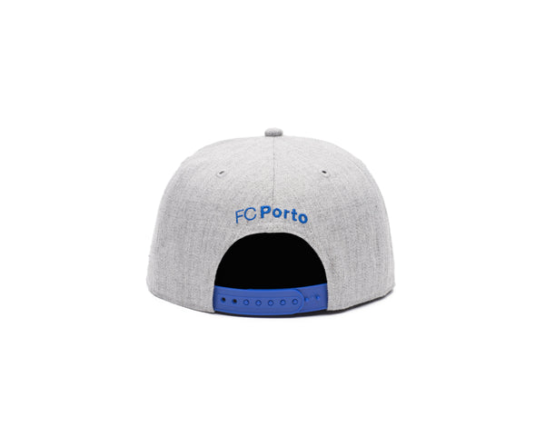 Back view of FC Porto Liberty Snapback with Team name "FC Porto" embroidered on the back in blue